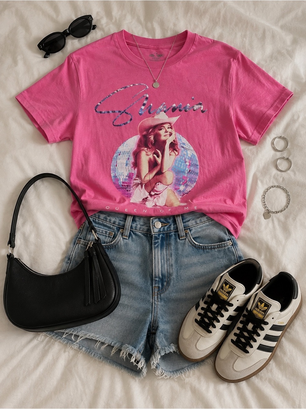 Shania Twain Queen of Me Pink Graphic T-Shirt Country Music Tee